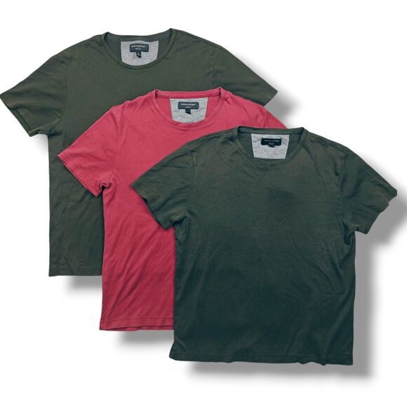 Banana Republic T-Shirt Bundle Men's M Lot 3pc Crewneck Stretchy Athletic FLAW - Picture 1 of 4